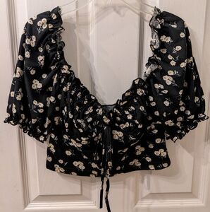 SHEIN Black & Yellow Floral Crop Top
